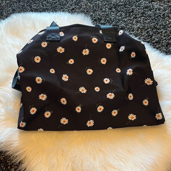 New! Alice + Olivia by Stacey Bendet  Daisy Print Duffel Bag - Picture 8 of 16
